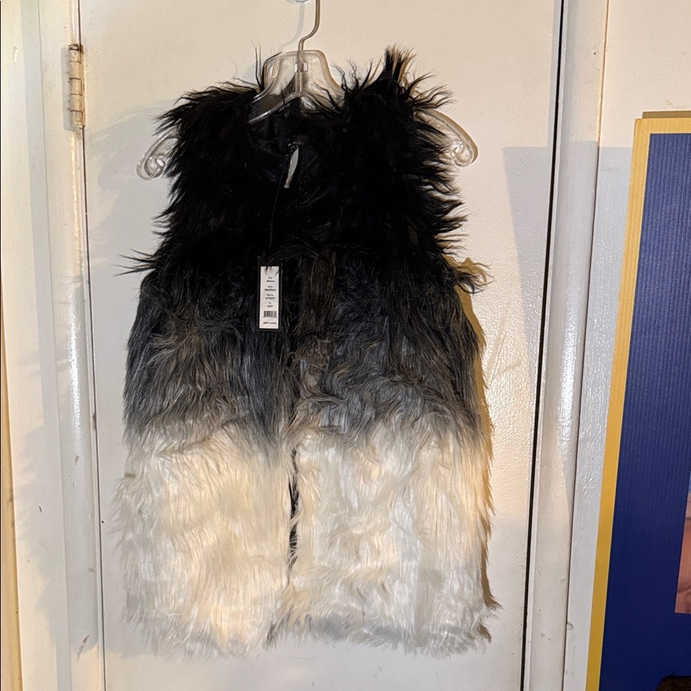 Romeo & Juliet Counture Faux Fur Vest in Black, Gray, and White